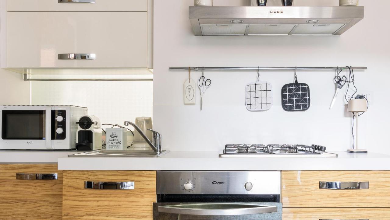 Luxury Modern One Bedroom In Great Location 밀라노 외부 사진