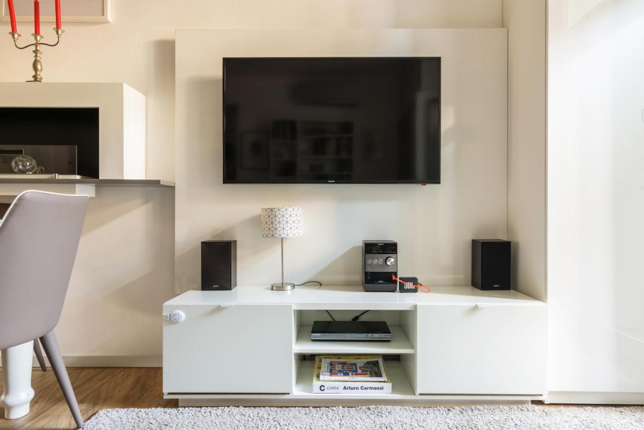 Luxury Modern One Bedroom In Great Location 밀라노 외부 사진